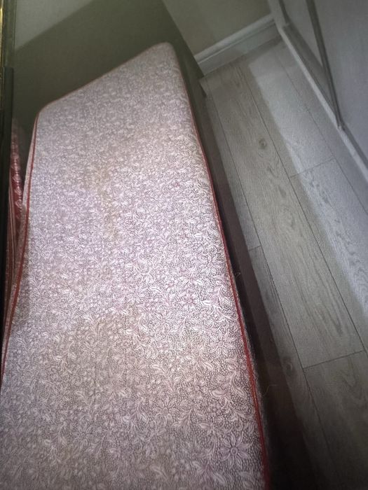 Кровать одинарный