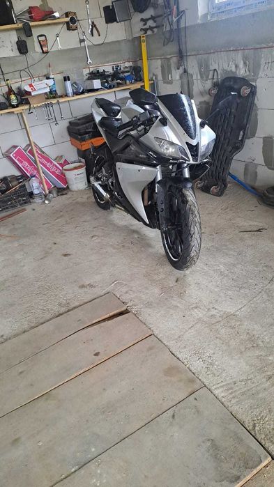 Yamaha YZF R125 2014
