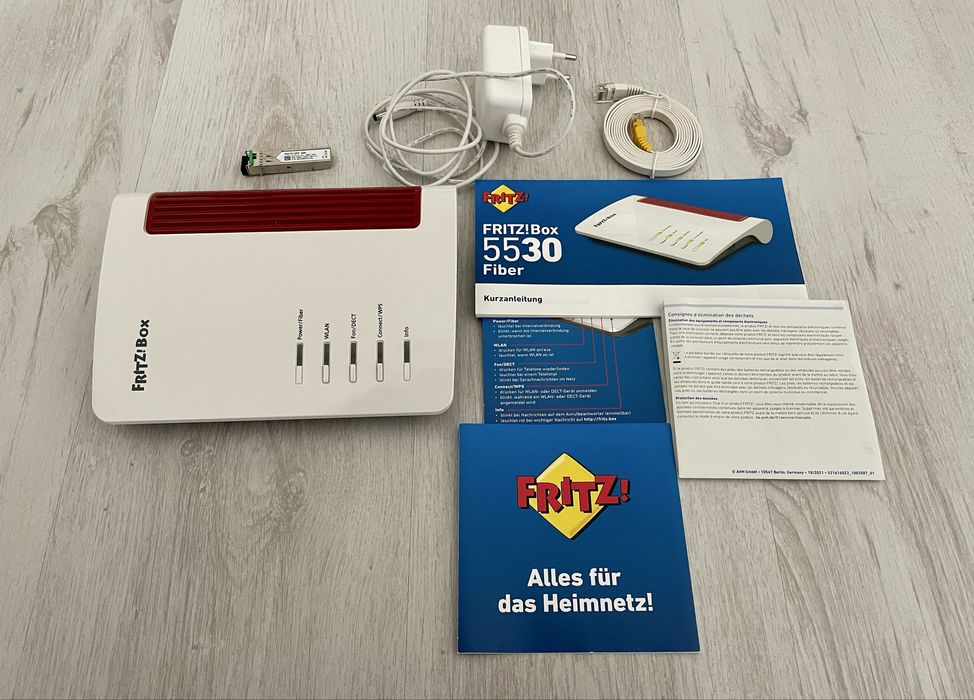 Router wireless FRITZ!Box 5530 Fiber Wi-Fi 6