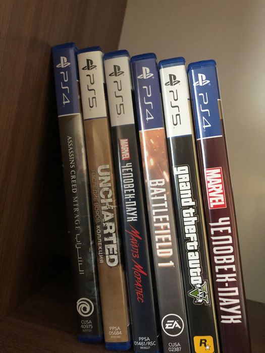 Продам человека паука майлз моралес,цена договорная