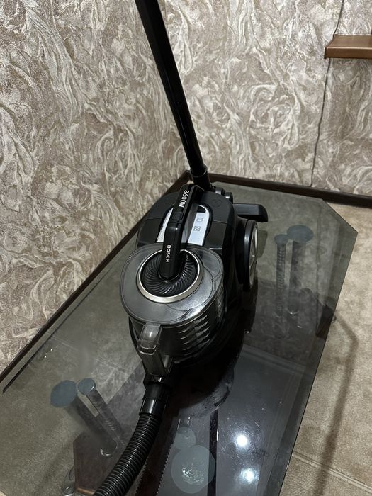 Пылесос Bosch тянет отлично
