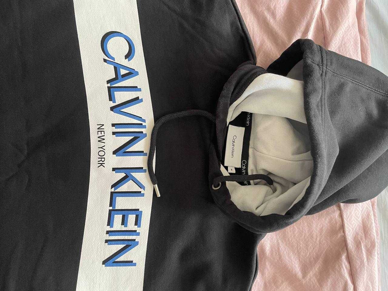 худи Calvin Klein