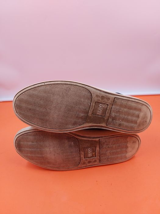 Hugo Boss номер 43 Оригинални мъжки кецове