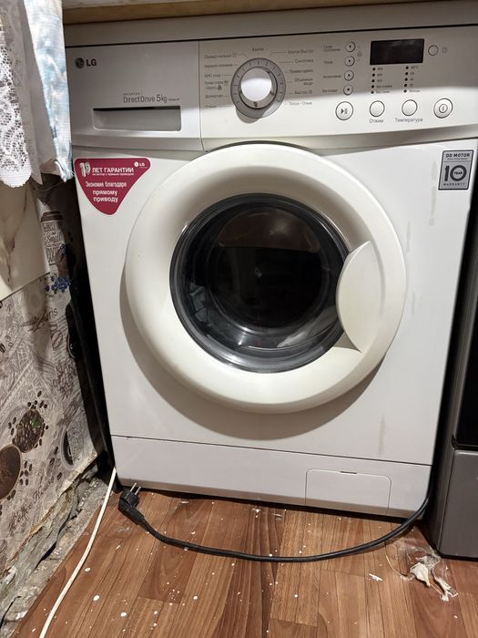 Продам стиральную машину