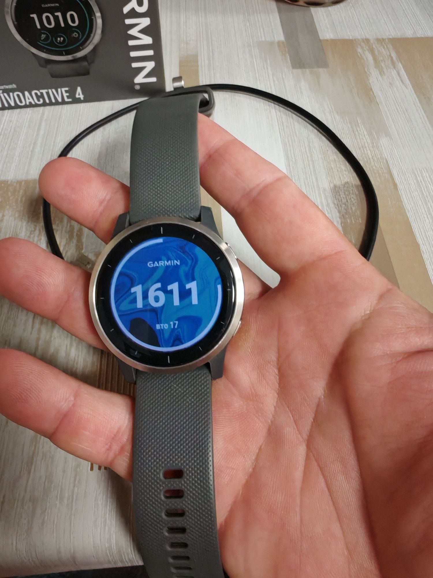 Garmin vivoactive 4