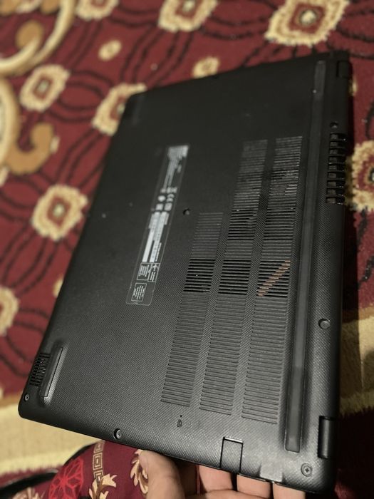 Noutbook acer aspire 3