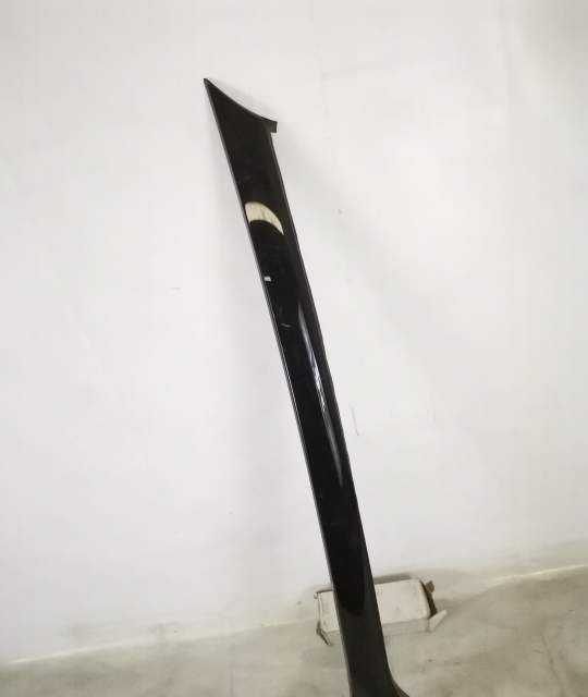 Ornament Stalp Parbriz Dreapta Original In Stare Buna Land Rover  Rang