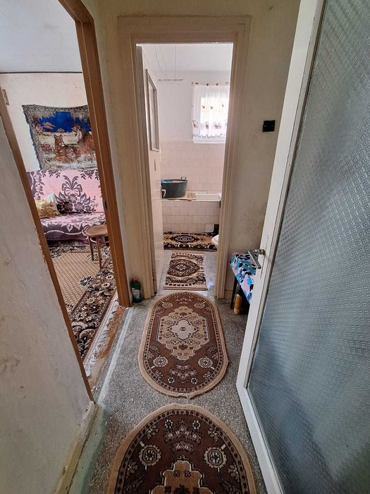 Apatament 2 camere semidecomandat, zonă centrală Piatra-Neamț