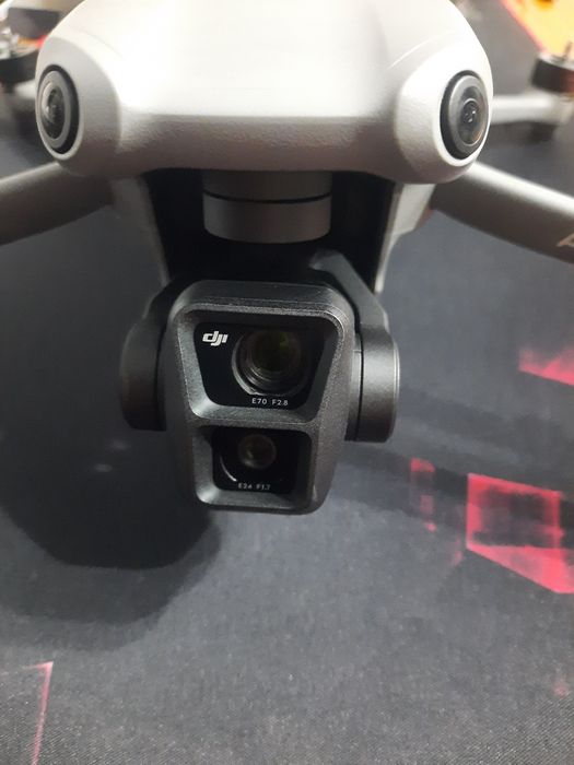 Drona dji Air 3 fly more combo