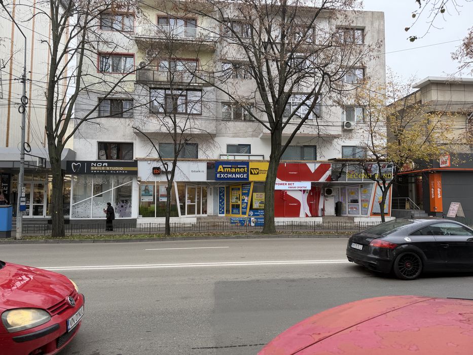 Spatiu comercial central 25mp + baie