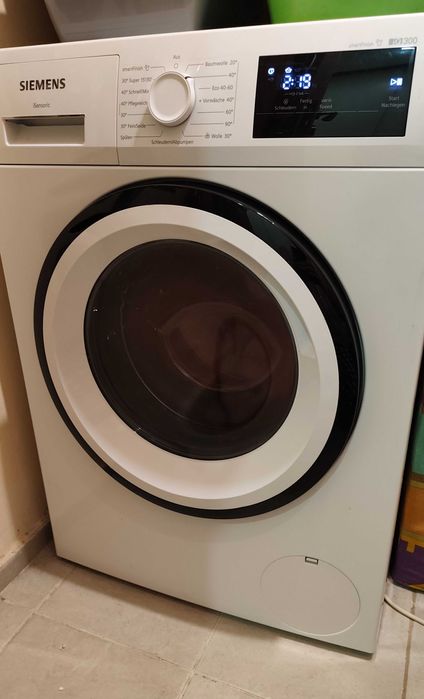 Пералня Siemens WM14N0A4  с  2 години гаранция
