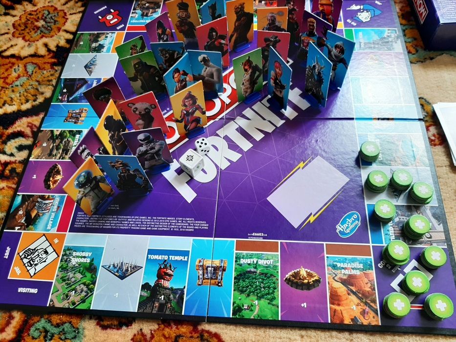 Monopoly Fortnite, limba engleză, piese complete, stare foarte bună