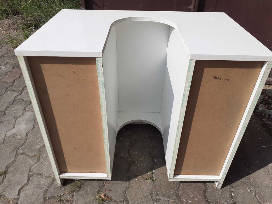 Mobilier baie sub chiuveta