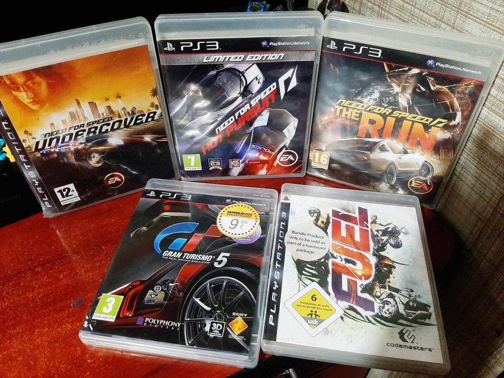 Vând jocuri cu curse cu mașini în stare bună PS3 PlayStation 3