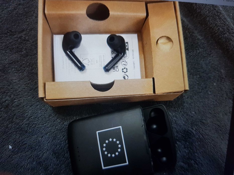 Vand Set Casti wireless