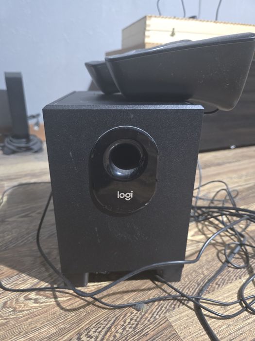 Logitech буфер с колонки