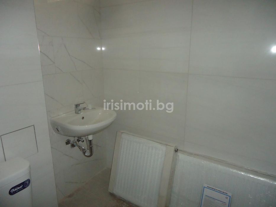 Продава се Двустаен апартамент в София, Манастирски ливади - 65 кв.м за 2176 €/кв.м - Снимка #2