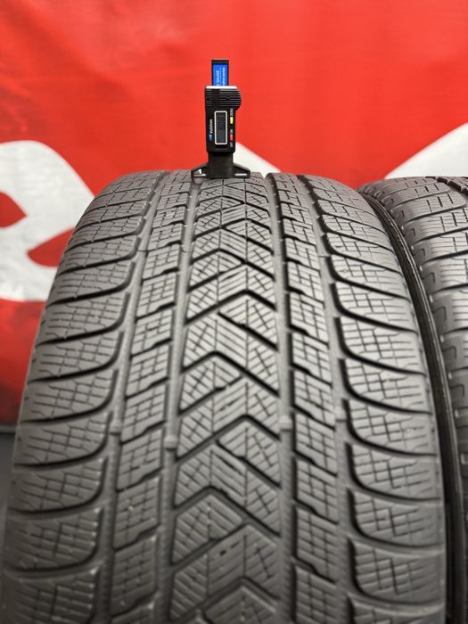 285 35 22, Зимни гуми, Pirelli ScorpionWinter, 2 броя