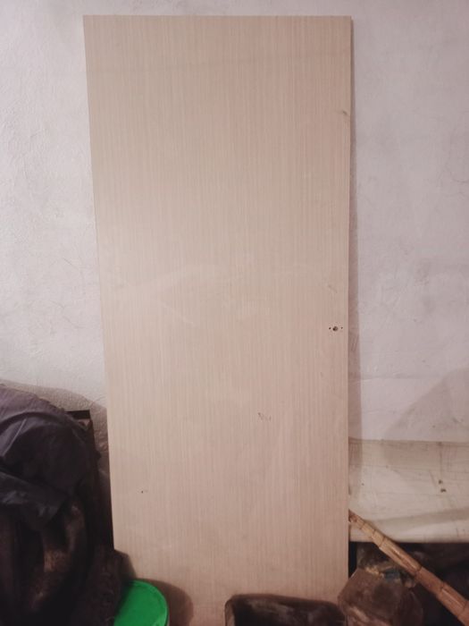 Межконатная дверь.