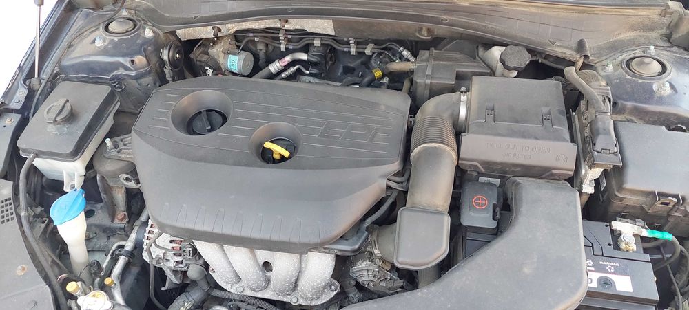 Kia K5 LPI LPG кожа обдухване адаптивни лед светлини