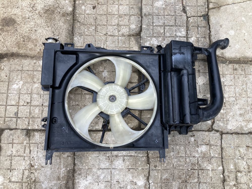 Дифузьор с перка за Тойота IQ/Toyota IQ 1.0vvti 2010г
