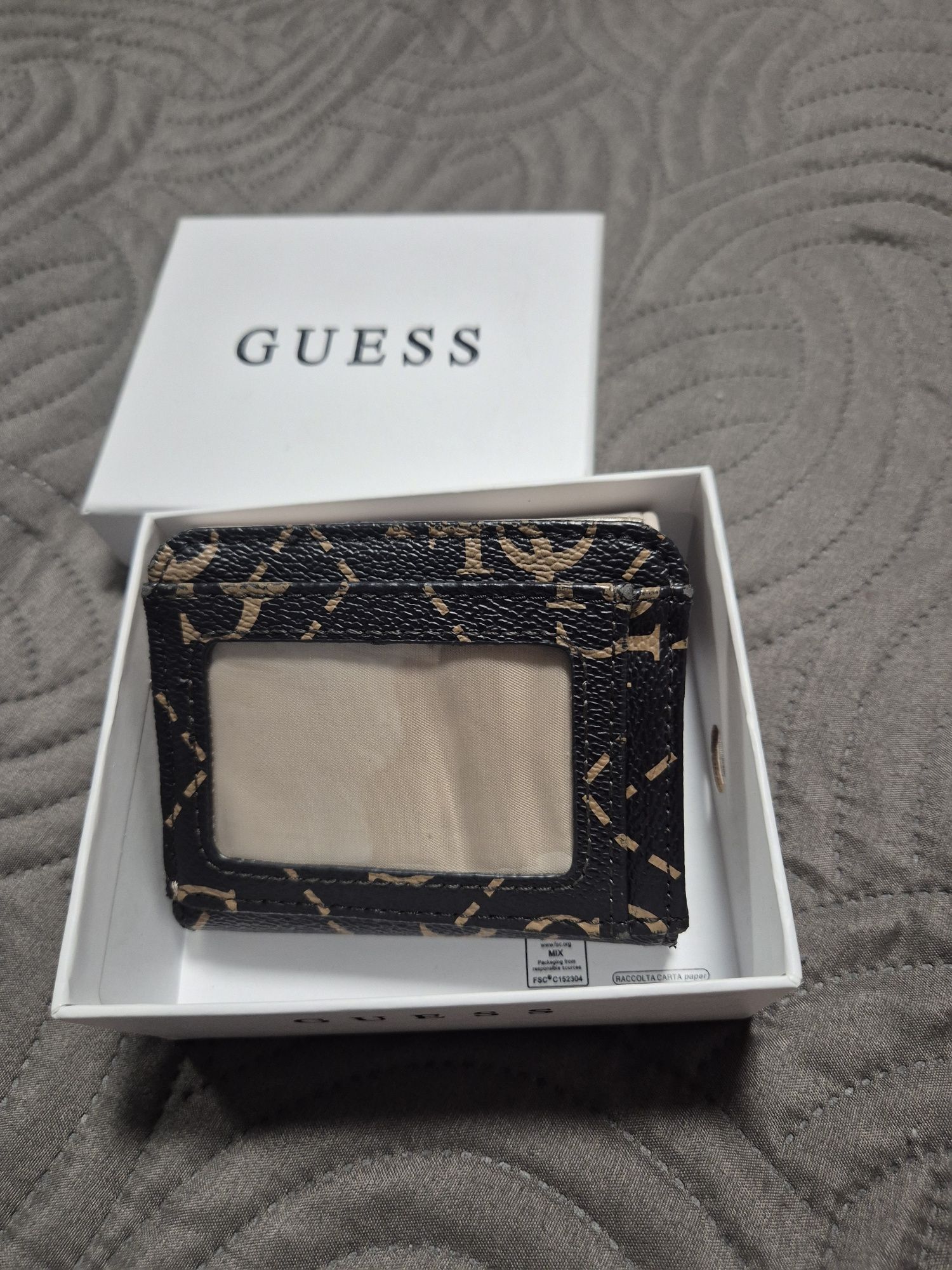 Оригинални портмонета Guess, DKNY, Desigual