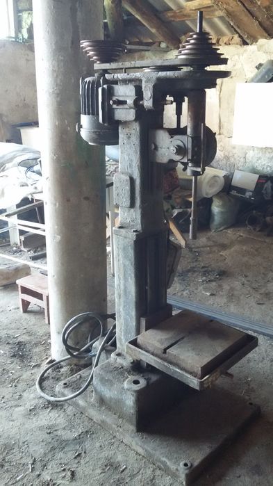 Продам сверлильный станок