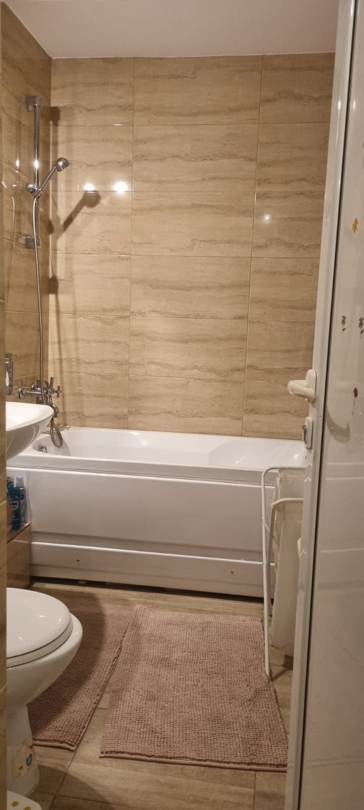 Vând apartament 3 camere Bibescu Vodă