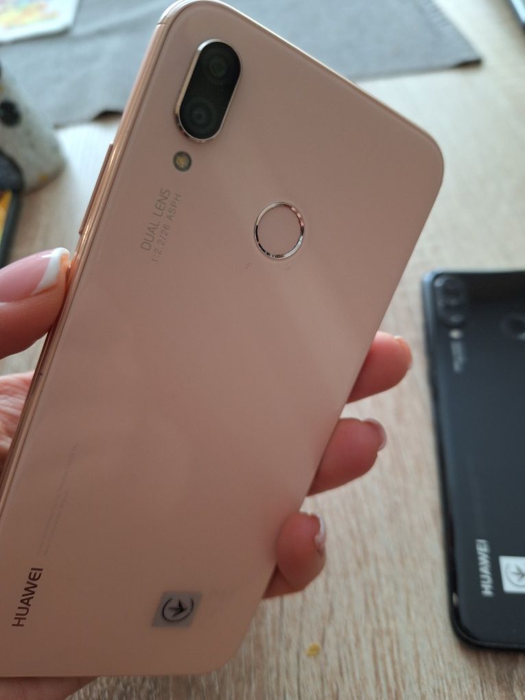 Huawei P20 lite и Huawei P30 lite