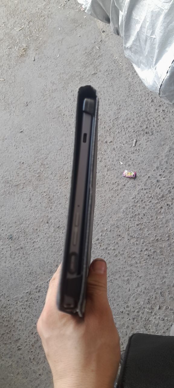 Planshet A10 PRO sotiladi
