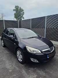 Vand Opel Astra J Sports Tourer an 2011 Euro 5