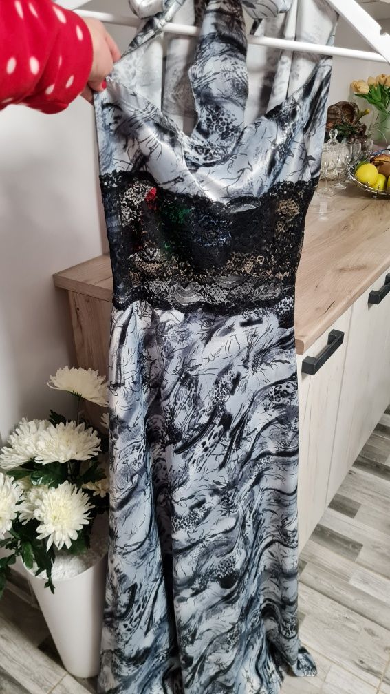 Rochie eleganta cu dantela