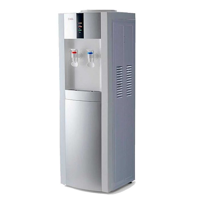 Диспенсер для воды (кулер)