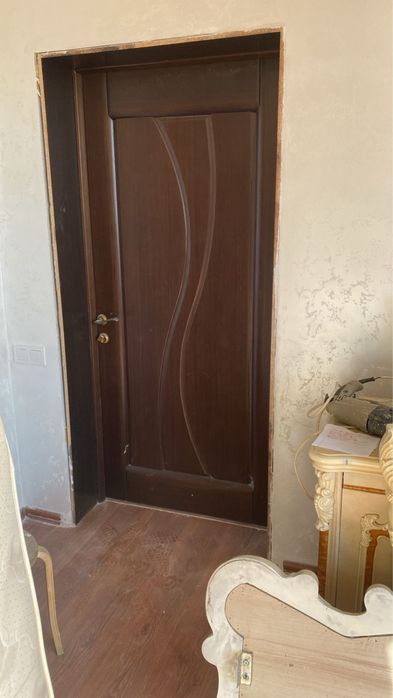 Дверь межкомнатная глухая