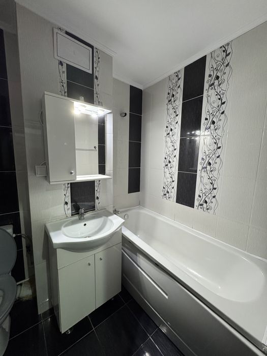 Apartament 2 camere DE INCHIRIAT