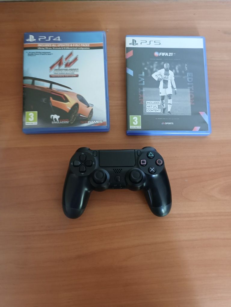 Ps 4 pro със 2 игри
