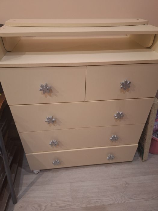 Детский пеленальный столик комод