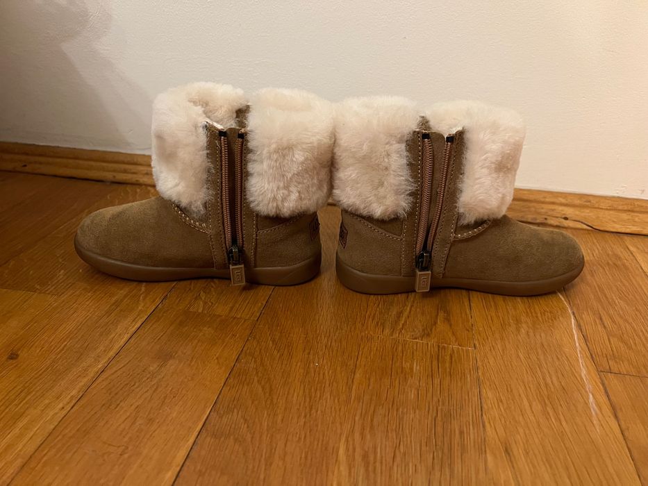 Cizme iarna UGG copii noi