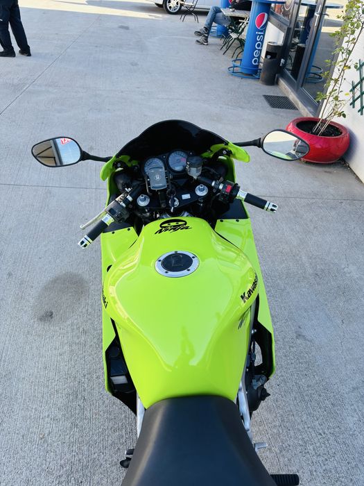 Vand kawasaki ninja zx 9 r