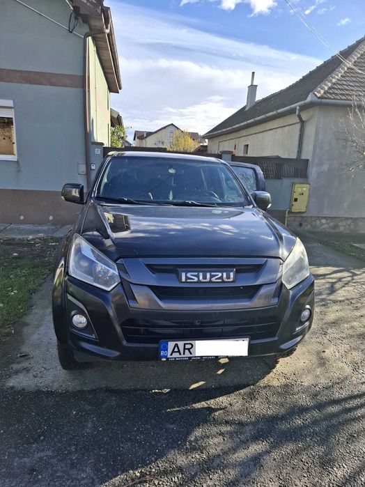 Isuzu D Max    4X4