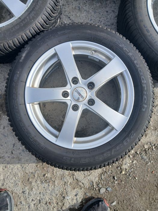 Hyundai Renault Mazda kia senzorii 205 55 16