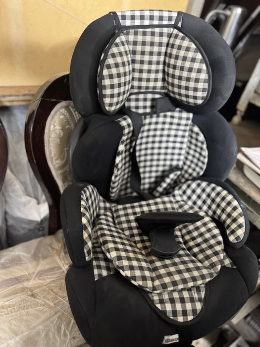 Продам автокресло