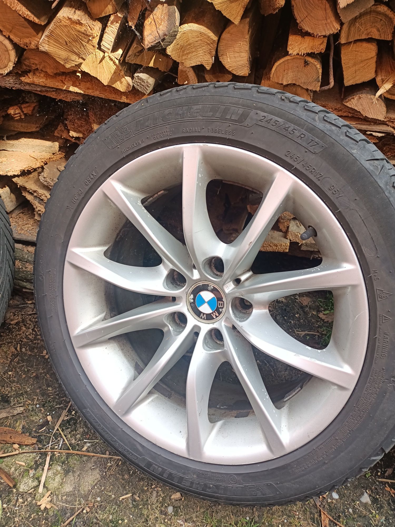 Vând jante BMW E60 M5