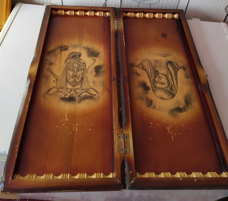 Продам"нарды"-ручная работа-8500