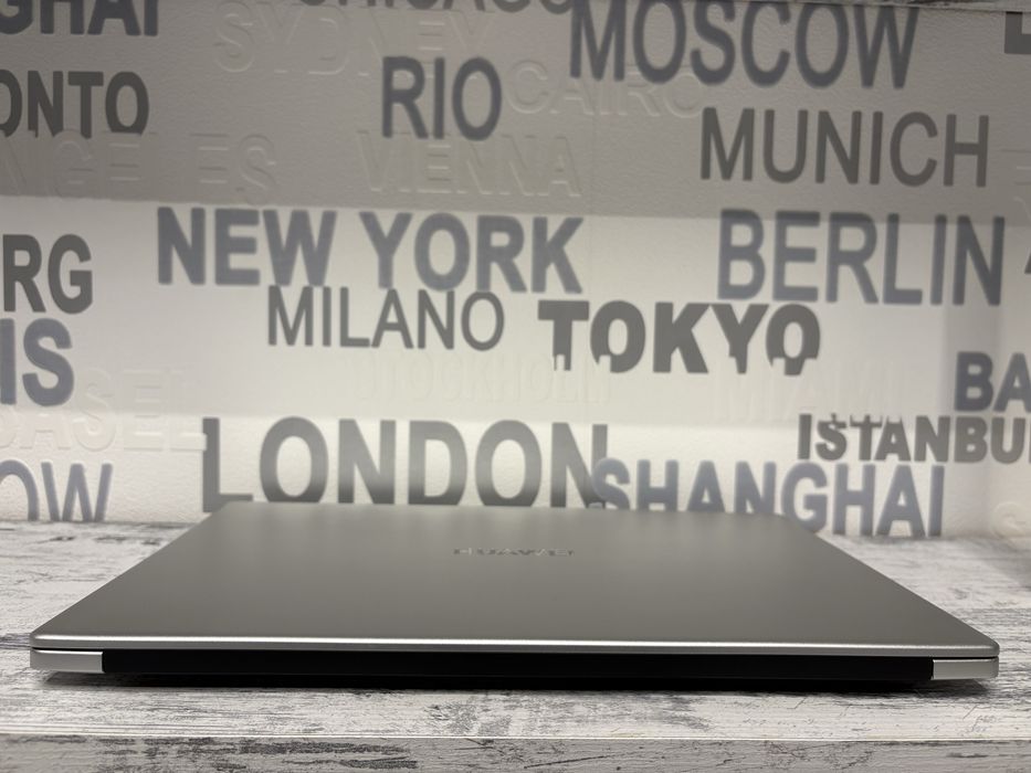 Лаптоп Huawei Matebook D15, 256gb, сив