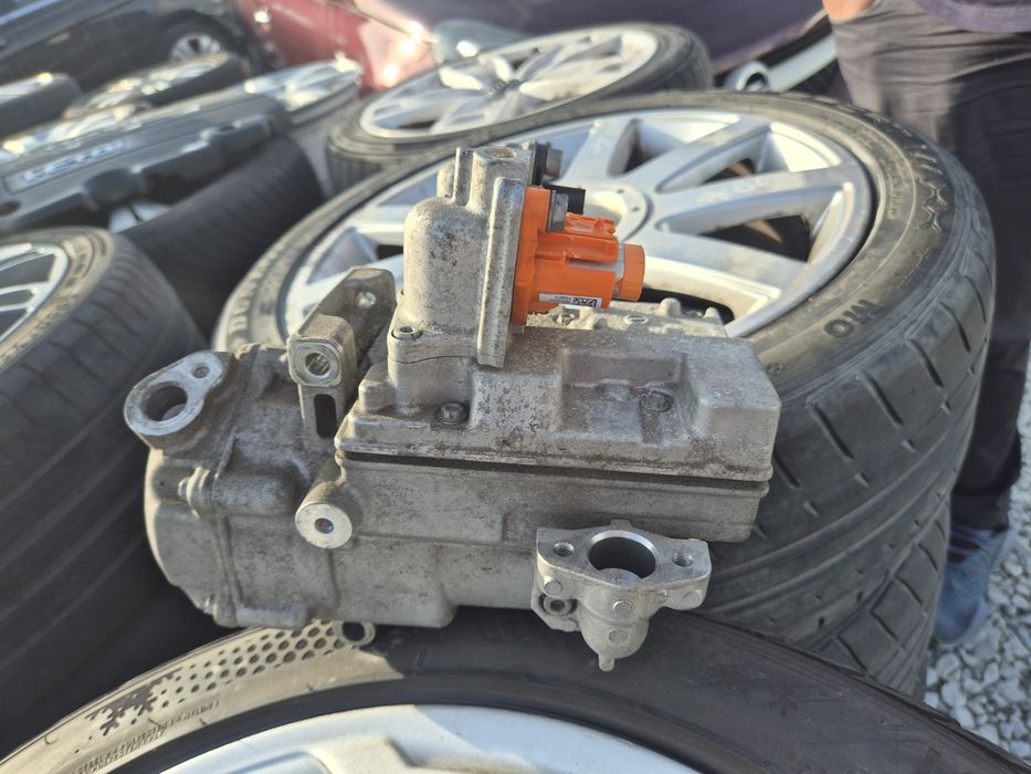 Renault Zoe , двигател, компресор за климатик