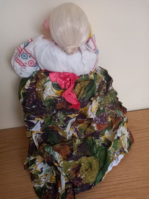 Стара руска кукла винтидж.