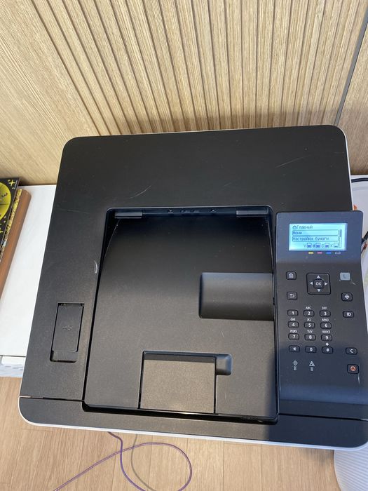 Принтер лазерный цветной canon LBP611C