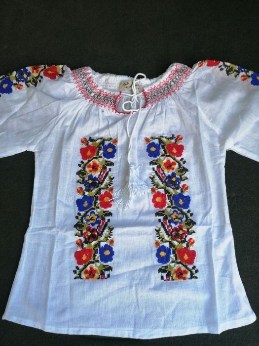 Ie motive tradiționale fetite din bumbac de la 0 la 16 anisori