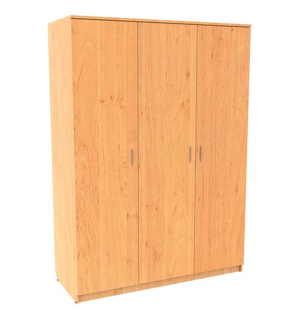 Шкаф трёхдверный